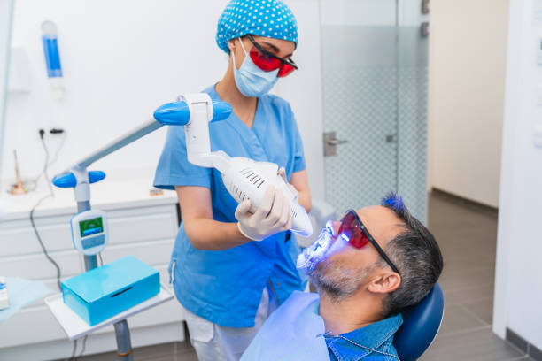 Best Emergency Tooth Extraction in Cave Springs, AR
